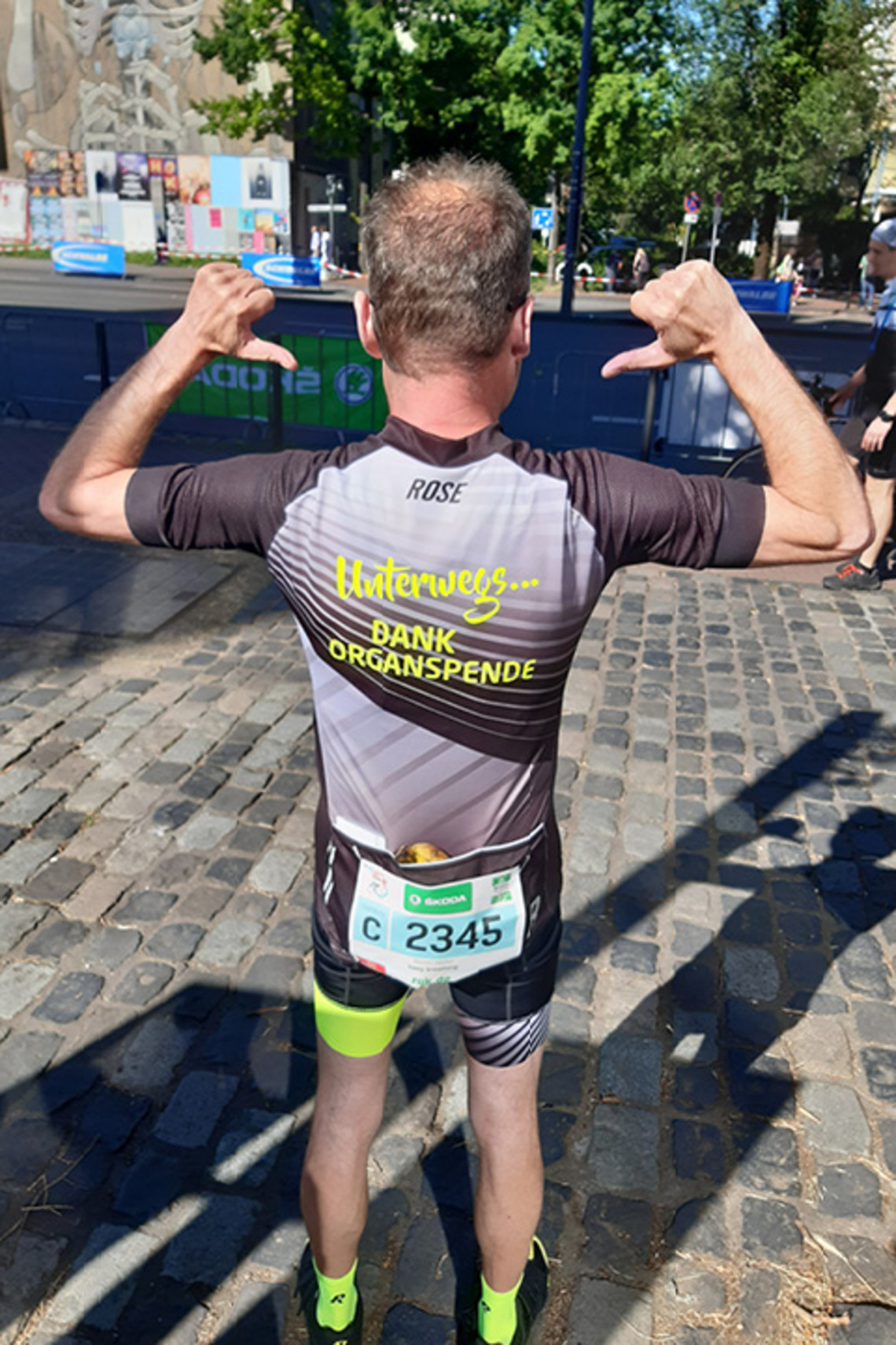 Sports challenges such as marathons or cycling races were unthinkable before the transplant. Now Reiner enjoys being able to compete with healthy people in sport Sports challenges such as marathons or cycling races were unthinkable before the transplant. Now Reiner enjoys being able to compete with healthy people in sport