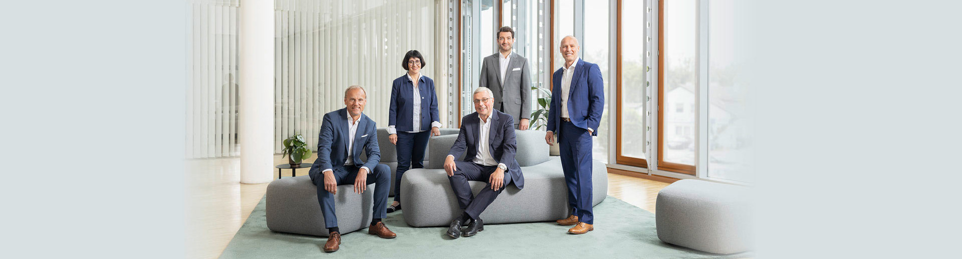 The executive leadership team of the PARI Group